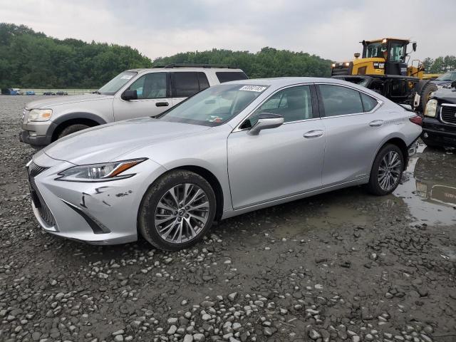 2021 Lexus ES 300h 