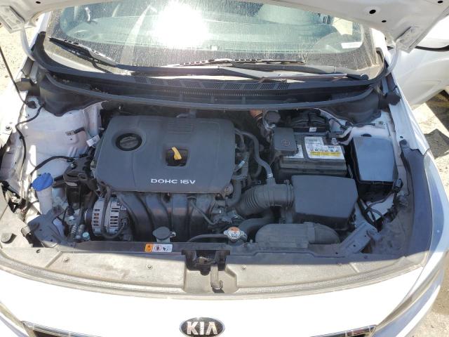 3KPFL4A72JE240938 KIA FORTE LX