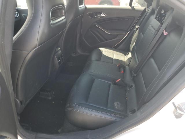 WDDSJ4EB1JN631941 Mercedes-Benz CLA 250