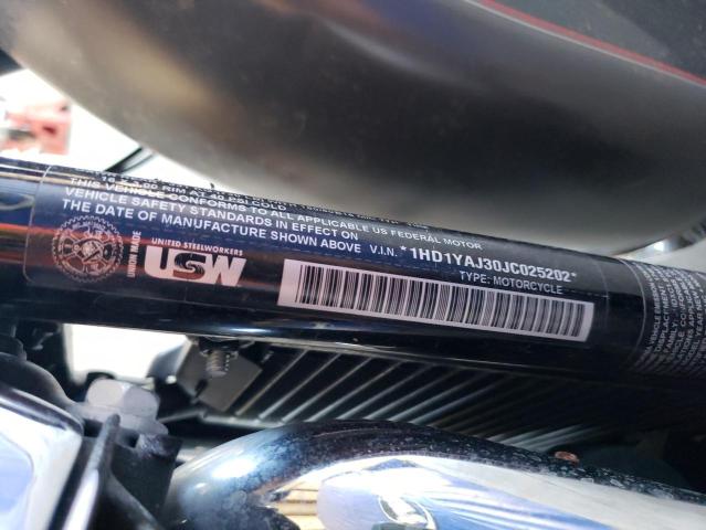 2018 HARLEY-DAVIDSON FLHC HERIT - 1HD1YAJ30JC025202
