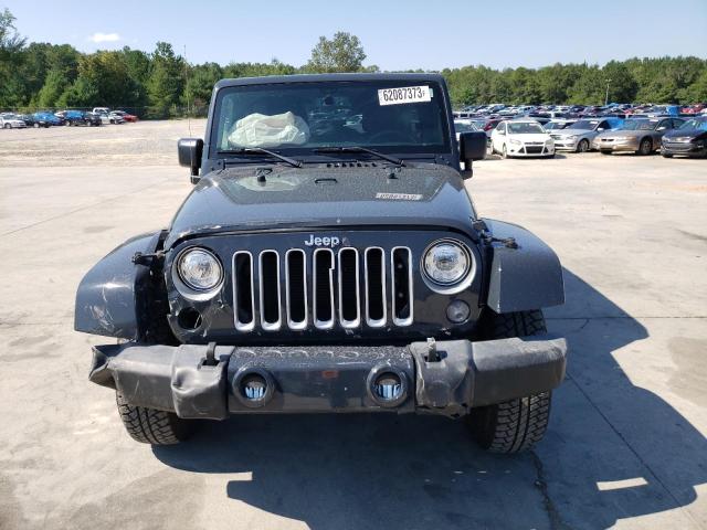 1C4BJWEG0HL553126 Jeep Wrangler Unlimited Sahara