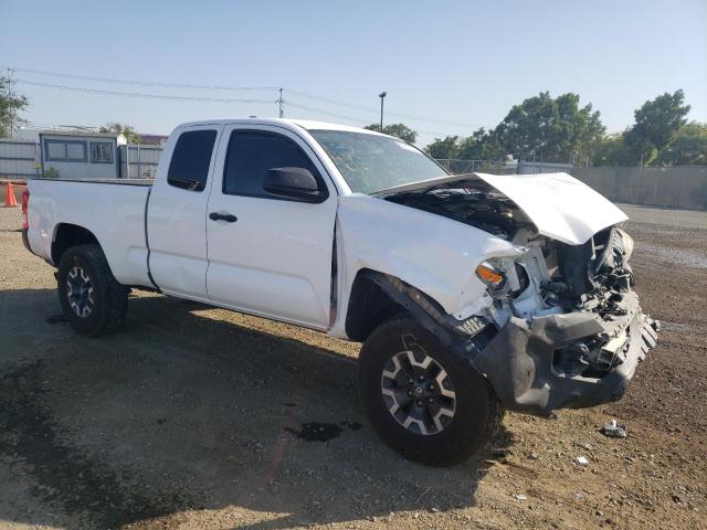 Toyota Tacoma Access Cab 2017 5TFRX5GN7HX086069 Image 4