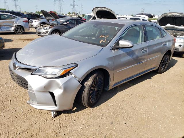  TOYOTA AVALON 2018 Сріблястий