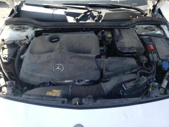 WDDSJ4EB0JN660668 Mercedes-Benz CLA 250