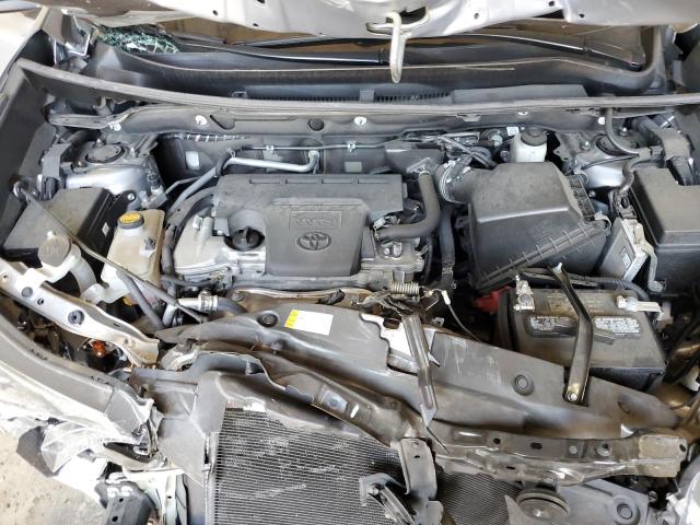 2T3BFREV4JW725839 Toyota RAV4 LE