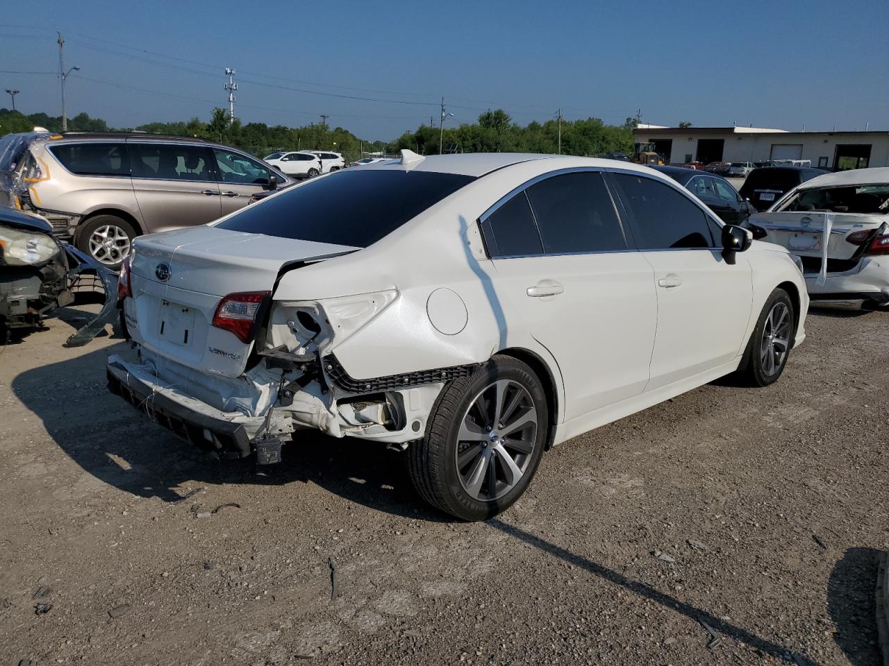 4S3BNAN64K3028365 Subaru Legacy 2.5 3