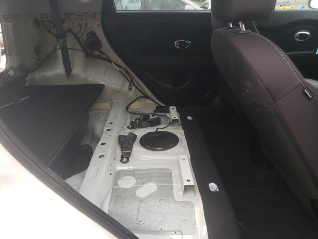 KNDJN2A2XH7485512 KIA Soul