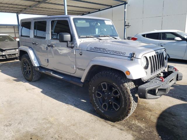 1C4BJWEG0HL620727 Jeep Wrangler Unlimited Sahara