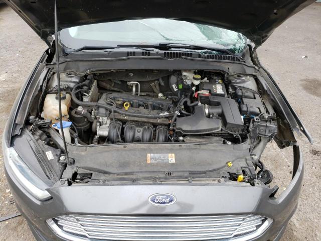 3FA6P0H78FR162612 Ford FUSION SE