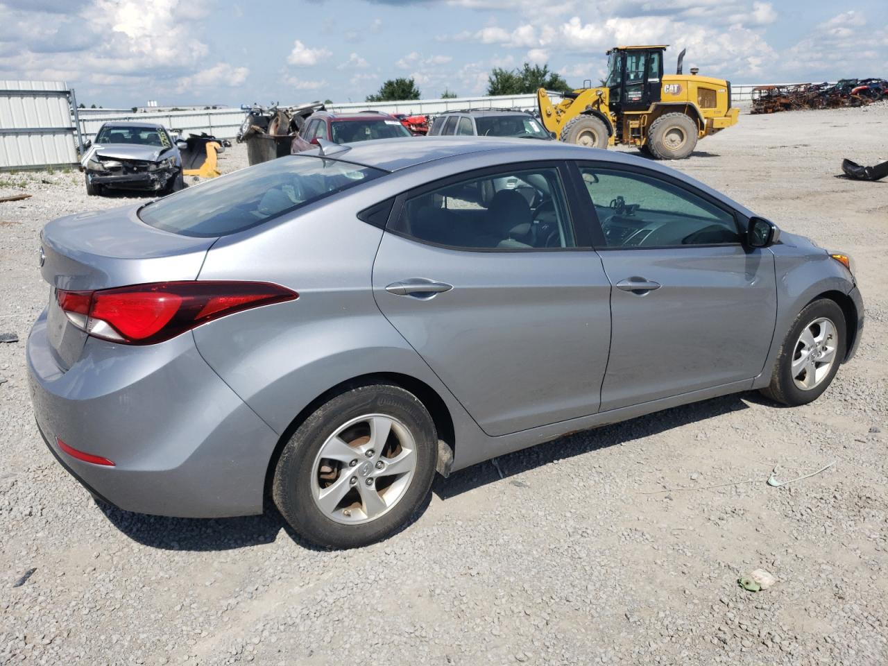 5NPDH4AEXFH558784 2015 Hyundai Elantra Se