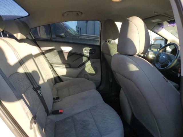 KNAFK4A66F5380386 KIA FORTE LX