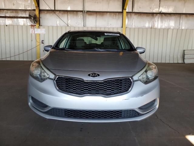 KNAFK4A65E5117529 KIA FORTE LX