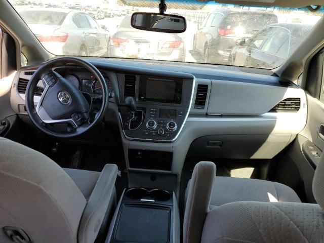 5TDKZ3DC9HS857902 Toyota SIENNA LE