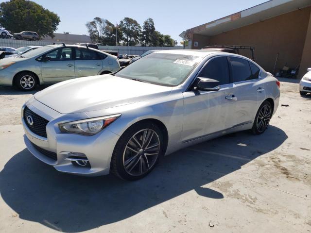 2015 INFINITI Q50 Base