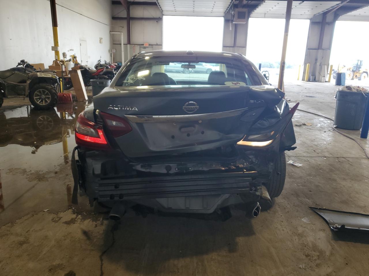 2018 Nissan Altima 2.5 vin: 1N4AL3AP4JC261436