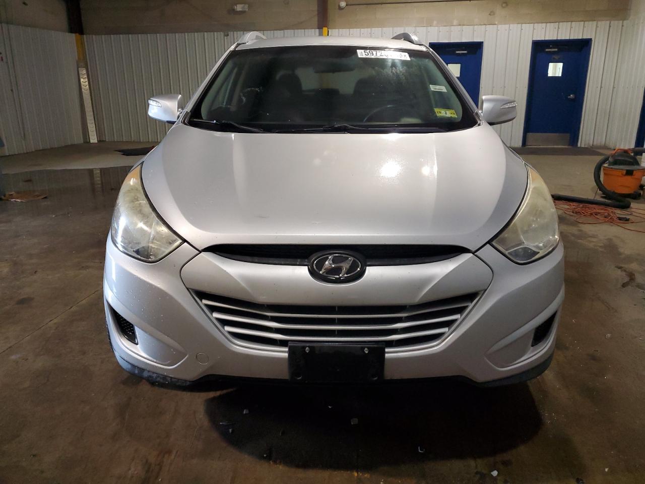 KM8JU3AC7CU410483 2012 Hyundai Tucson Gls