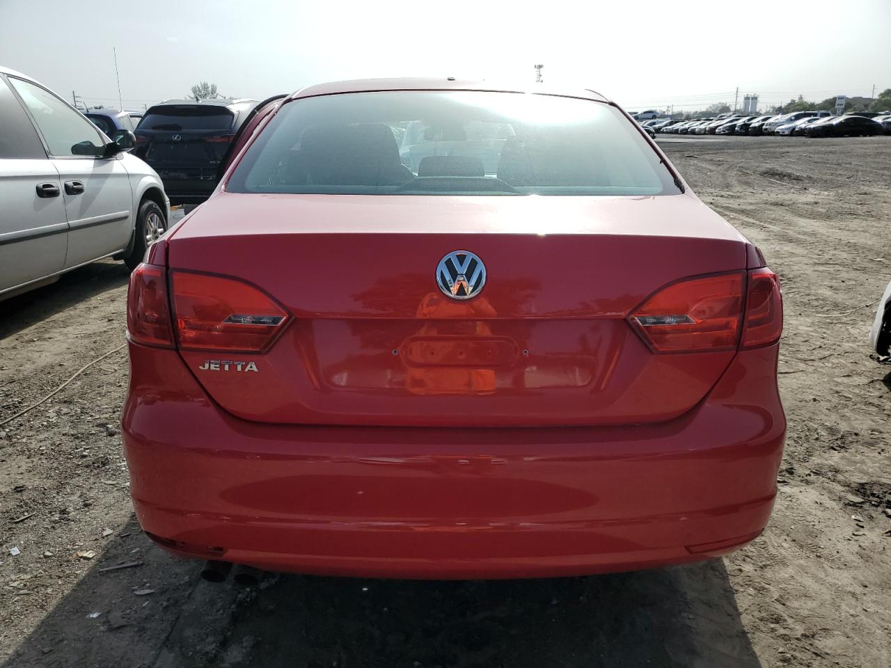 3VW2K7AJ0EM331648 2014 Volkswagen Jetta Base 3VW2K7AJ0EM331648 2014 Volkswagen Jetta Base