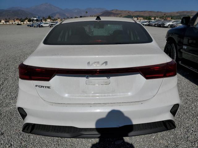 3KPF24AD2PE509196 KIA FORTE LX