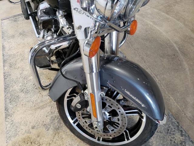 2022 HARLEY-DAVIDSON FLHR - 1HD1FBC13NB637400