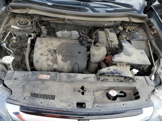 JA4AZ3A31GZ040401 Mitsubishi Outlander Se