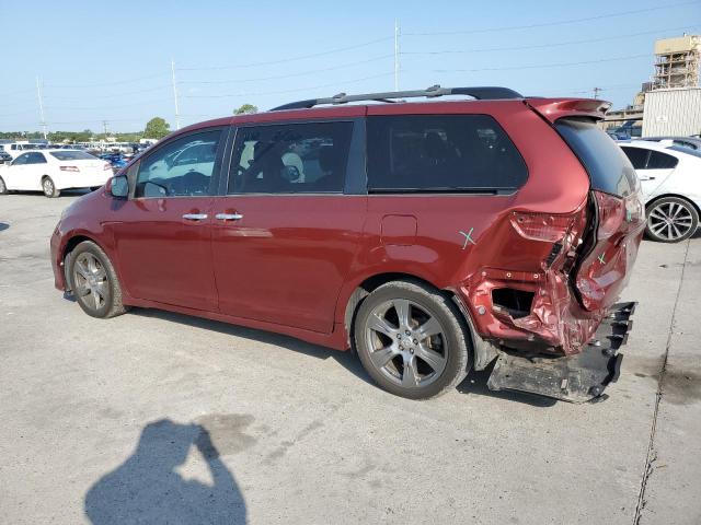 5TDXZ3DC2HS846259 2017 TOYOTA SIENNA - Image 2