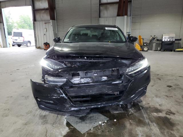 1HGCV1F95JA070147 Honda Accord Touring