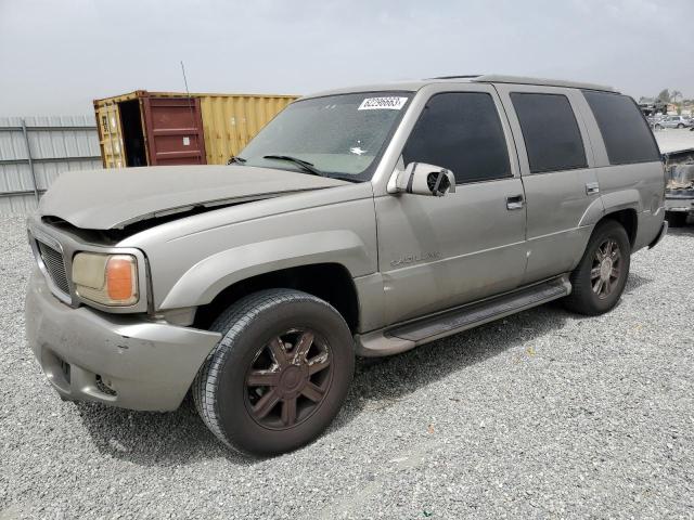 2000 Cadillac Escalade 