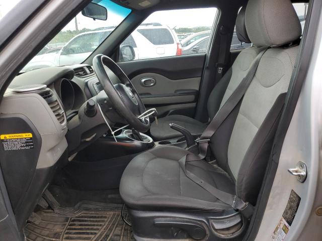 KNDJN2A27F7811909 KIA Soul