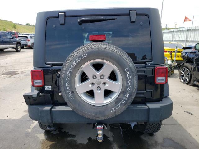 1C4GJWAG5EL318602 Jeep Wrangler Sport