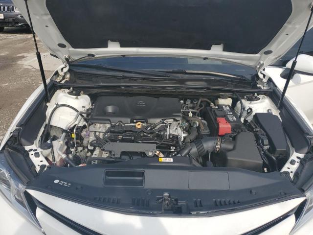  TOYOTA CAMRY 2018 Білий