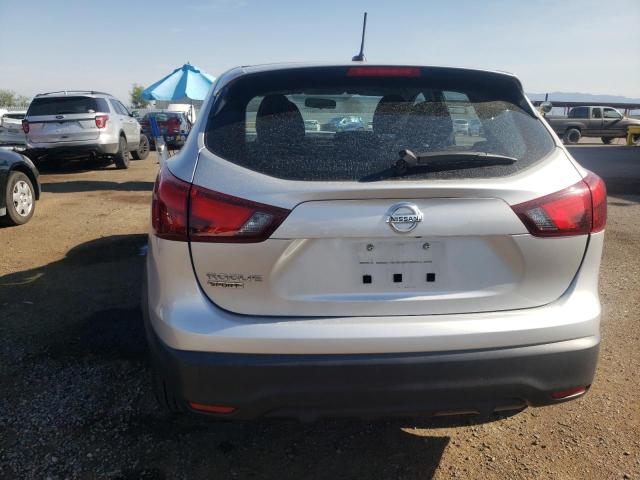 JN1BJ1CP6JW154752 Nissan Rogue Sport S