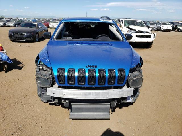 1C4PJMAS8HW587270 Jeep Cherokee Sport
