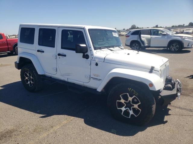 1C4BJWEGXEL264587 Jeep Wrangler Unlimited Sahara