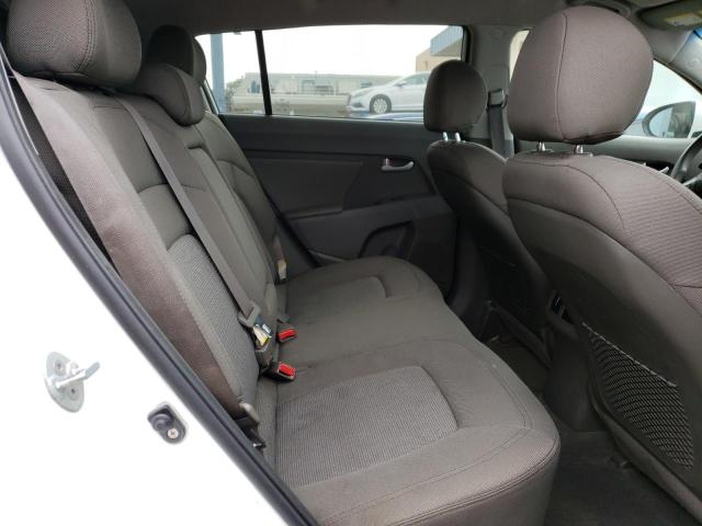 KNDPB3AC0E7602866 KIA Sportage Base