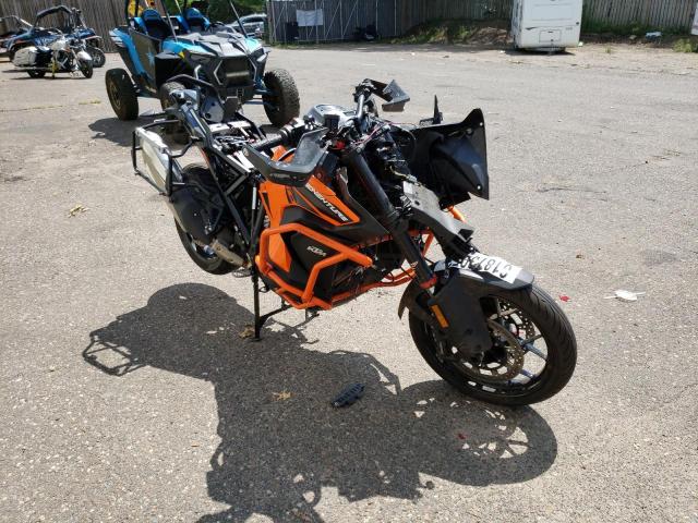 2022 KTM 1290 SUPER - VBKV79404NM959092