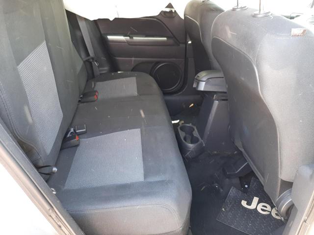 1C4NJRFB9GD651274 Jeep Patriot Latitude