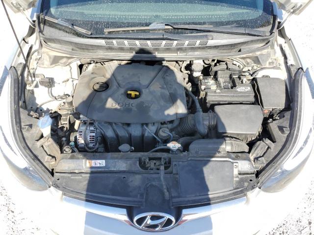 5NPDH4AE3FH617786 Hyundai ELANTRA SE