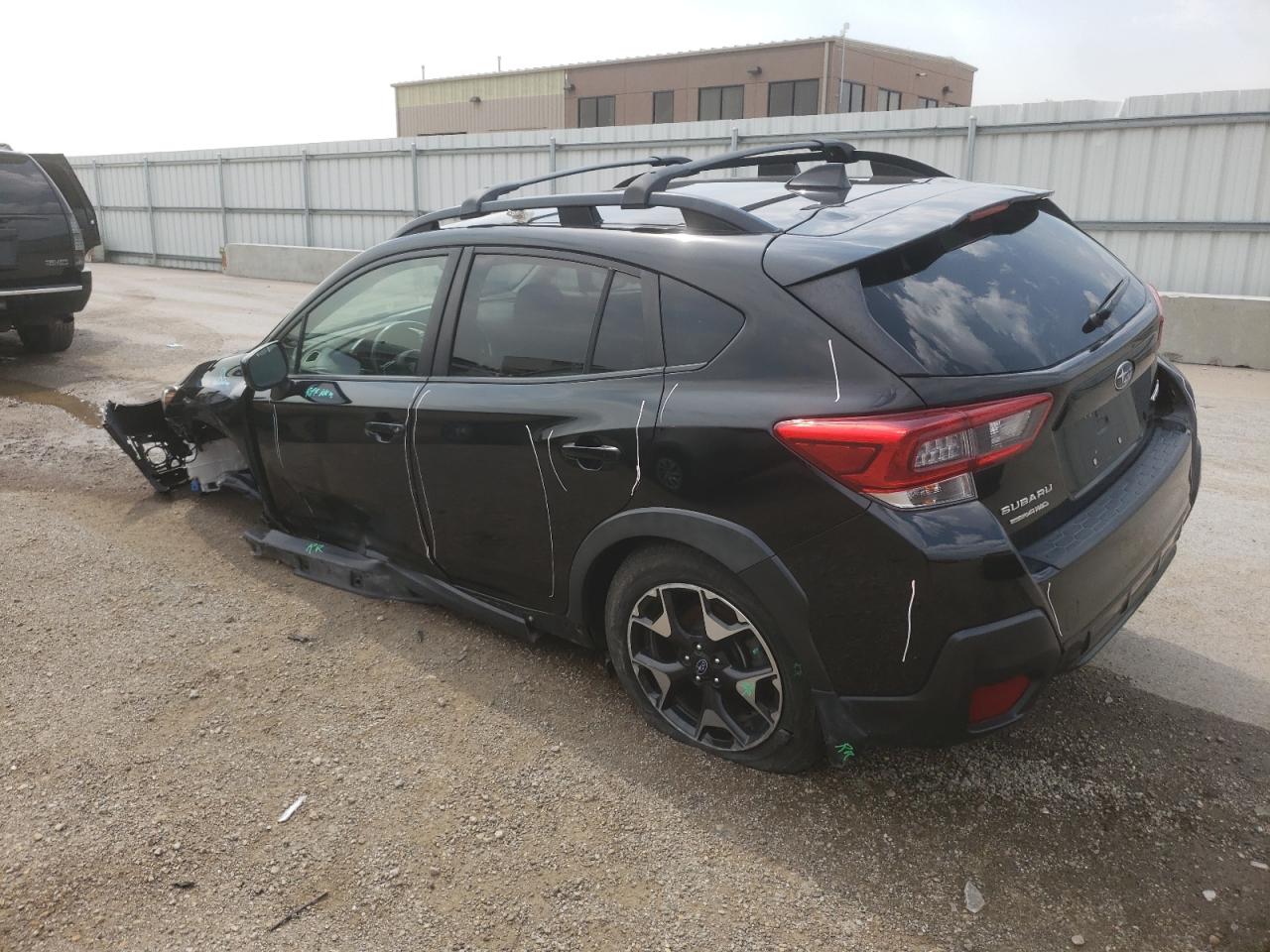 JF2GTAPC4L8207817 Subaru Crosstrek  2