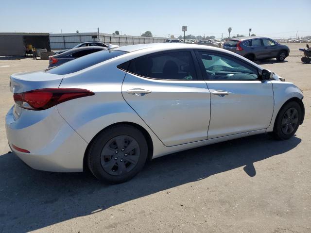 5NPDH4AE5GH709113 Hyundai ELANTRA SE