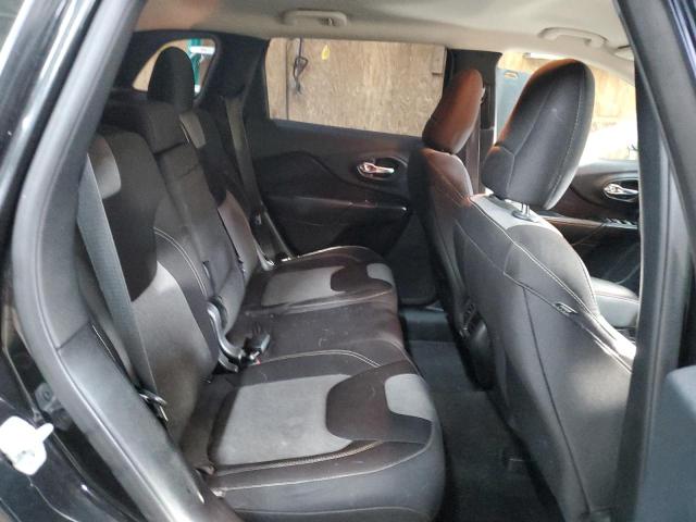 1C4PJMAB2FW508849 Jeep Cherokee Sport