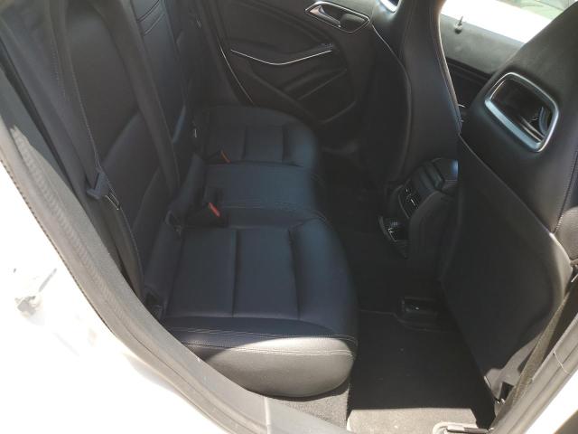 WDDSJ4GB8GN392295 Mercedes-Benz CLA 250 4MATIC