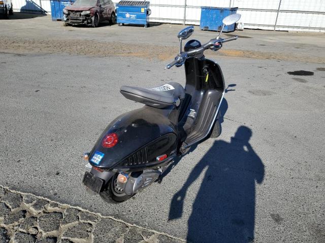 2013 VESPA 946 ZAPM808G9D5000095