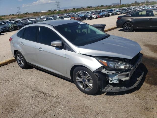1FADP3FE8HL211335 Ford FOCUS SE