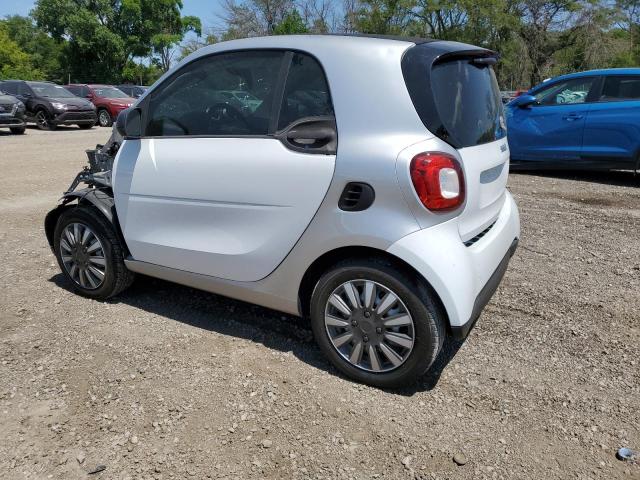 WMEFJ5DA8HK169899 | 2017 SMART FORTWO