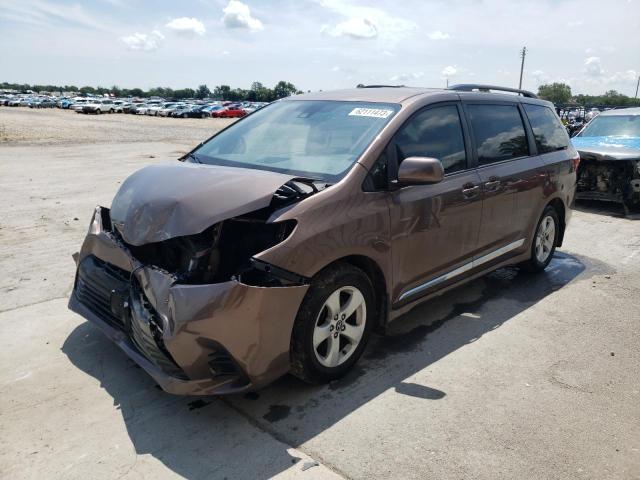 2019 Toyota Sienna LE