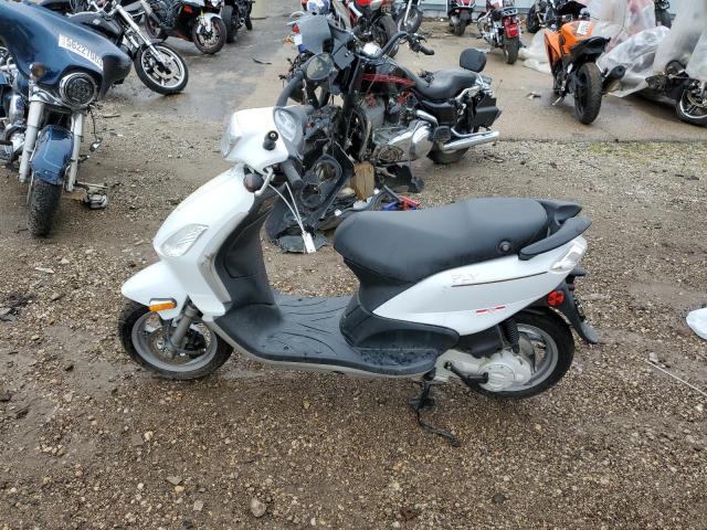 2009 PIAGGIO FLY 50 - ZAPC446B394000127