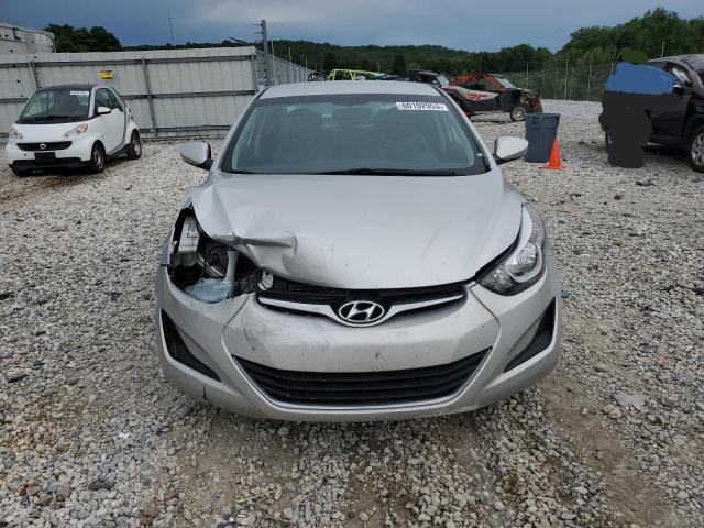 5NPDH4AE0GH745453 Hyundai ELANTRA SE