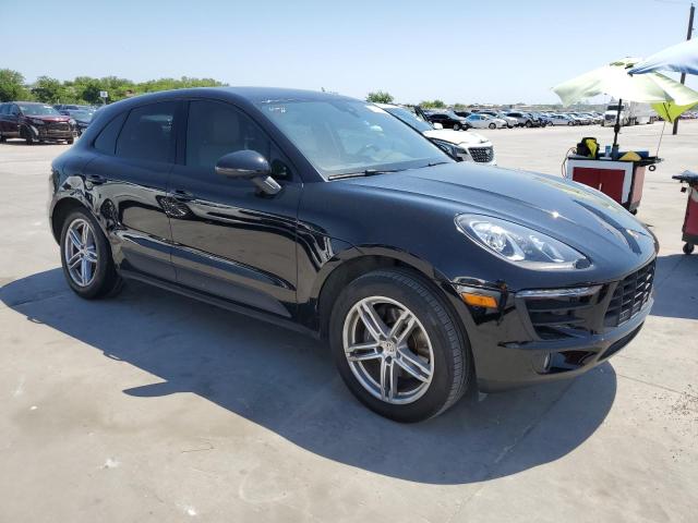 VIN WP1AA2A54JLB14797 2018 Porsche Macan no.4