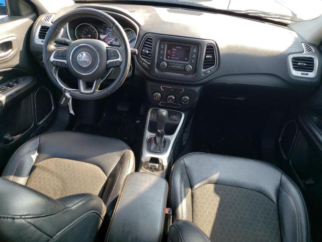 3C4NJCBB4JT151866 Jeep Compass Latitude