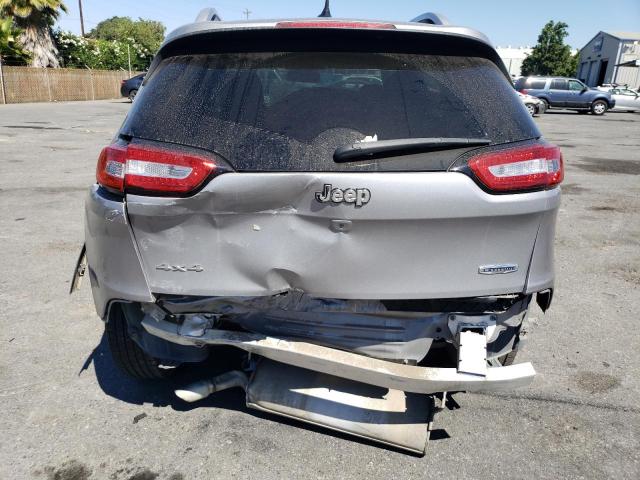1C4PJMCBXJD562692 Jeep Cherokee Latitude